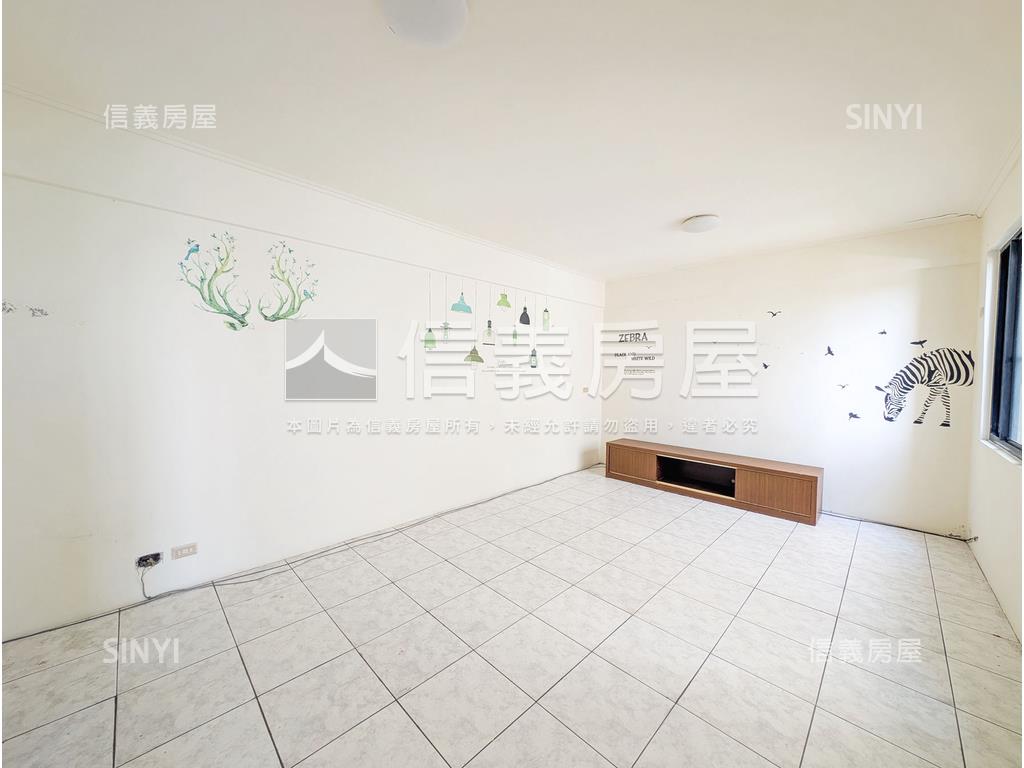 誠售●綠意山景▲長青山莊房屋室內格局與周邊環境
