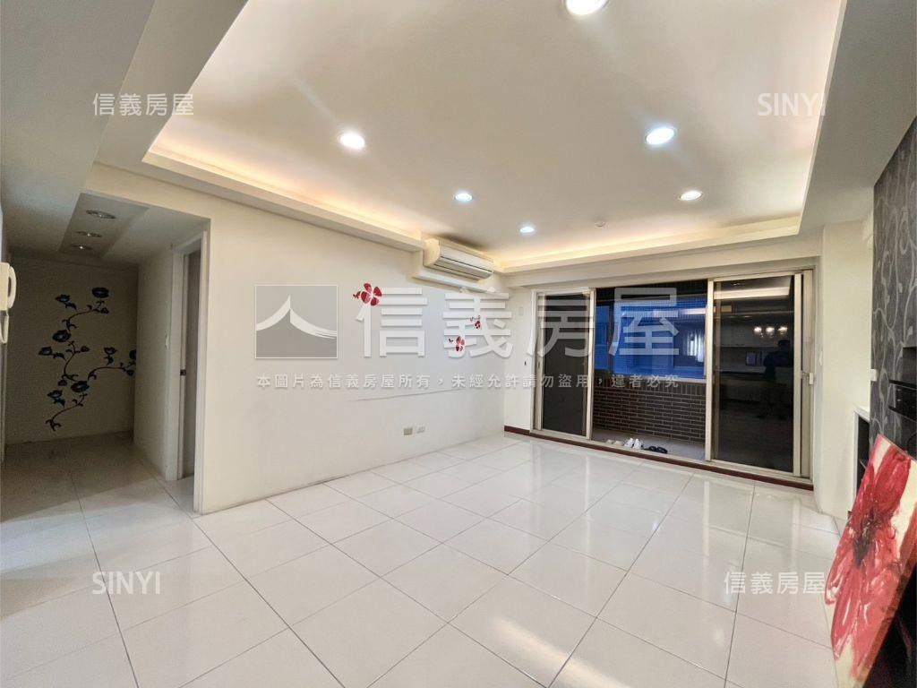 寶璽皇冠４房雙車位房屋室內格局與周邊環境