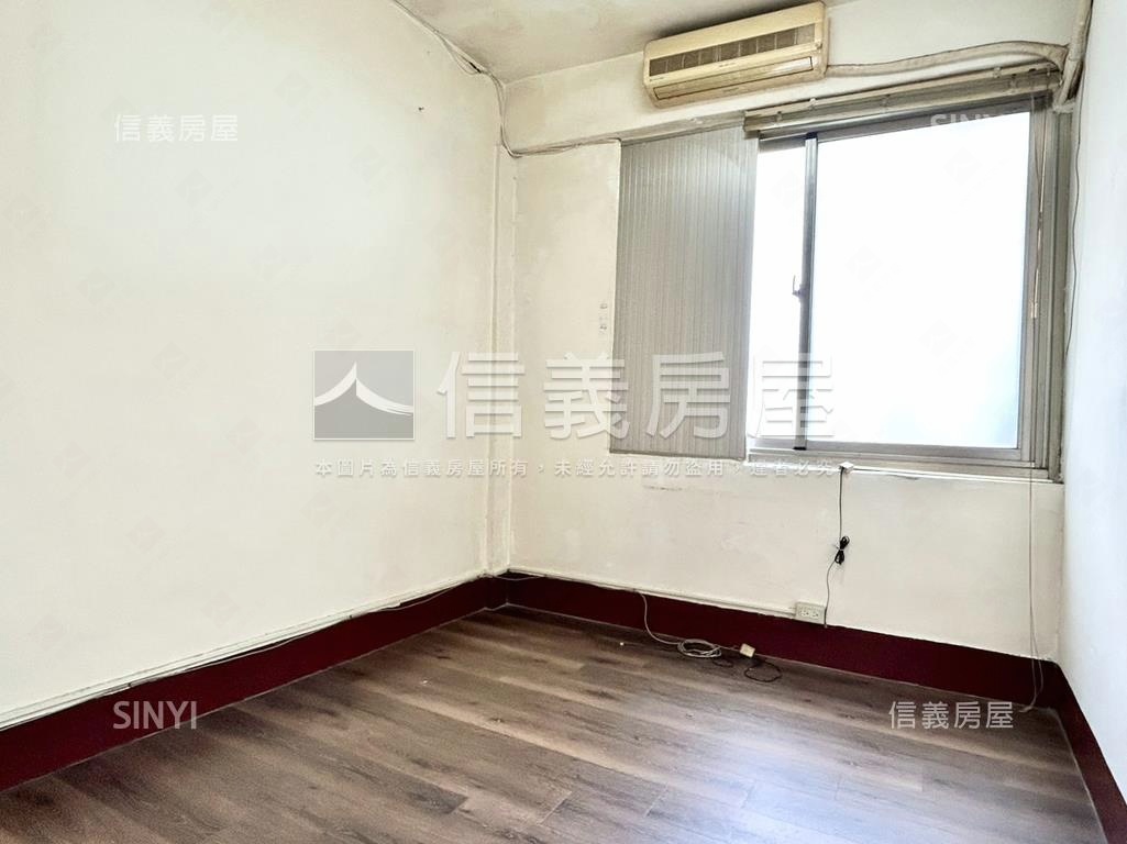 近捷運３樓美屋房屋室內格局與周邊環境
