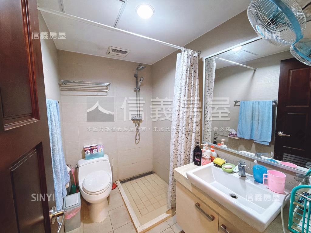 加州‧高樓美景房屋室內格局與周邊環境