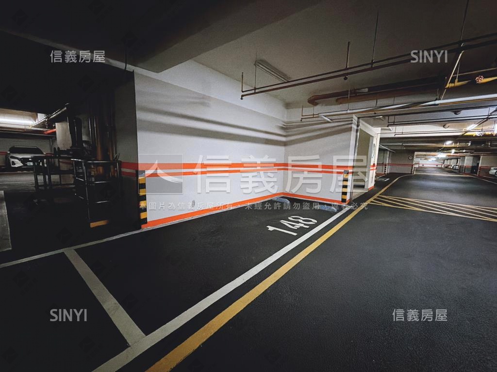 加州‧高樓美景房屋室內格局與周邊環境
