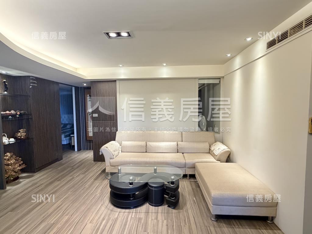 近火車站美三房房屋室內格局與周邊環境