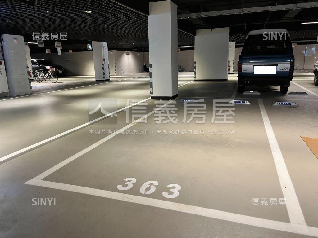 美麗山林面山景兩房車位房屋室內格局與周邊環境