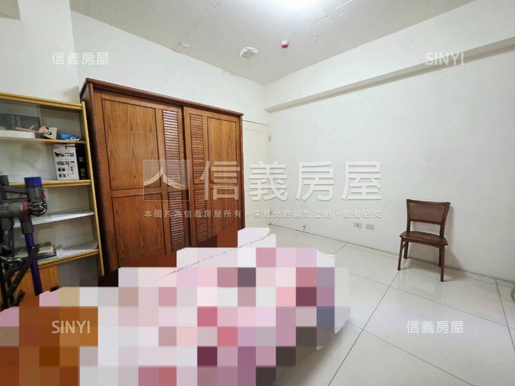 宜誠君悅●明亮氣派大空間房屋室內格局與周邊環境