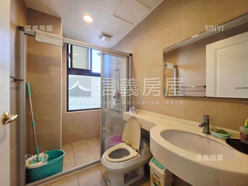 宜誠君悅●明亮氣派大空間房屋室內格局與周邊環境
