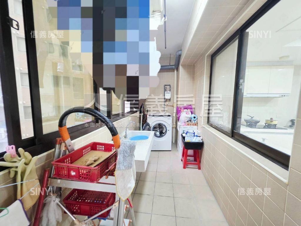 宜誠君悅●明亮氣派大空間房屋室內格局與周邊環境