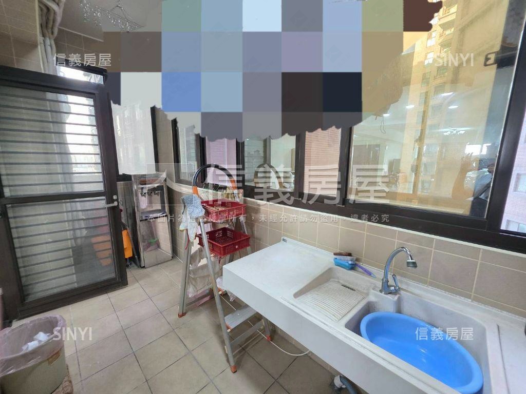 宜誠君悅●明亮氣派大空間房屋室內格局與周邊環境
