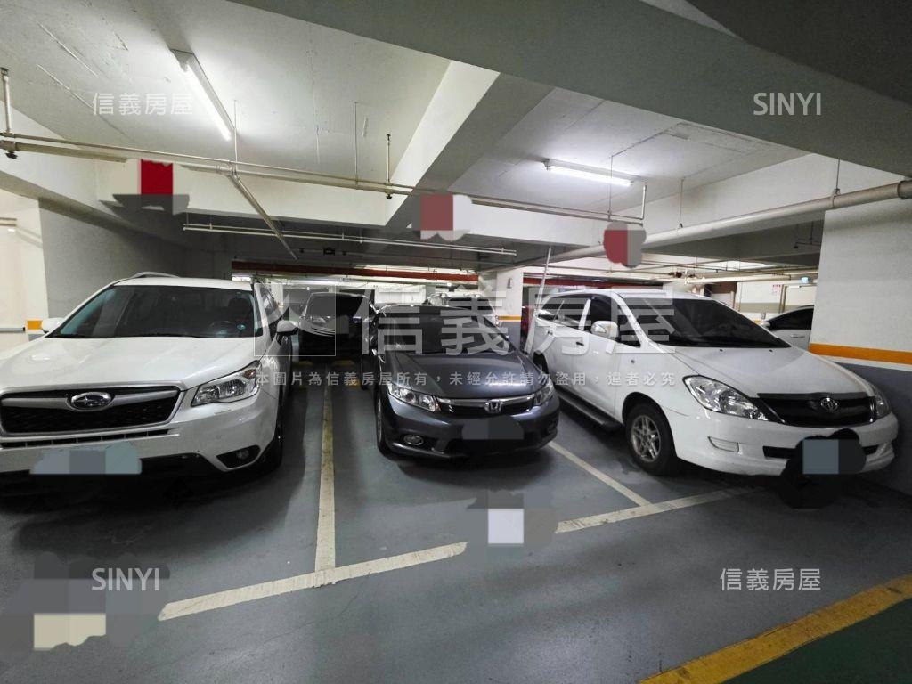 宜誠君悅●明亮氣派大空間房屋室內格局與周邊環境