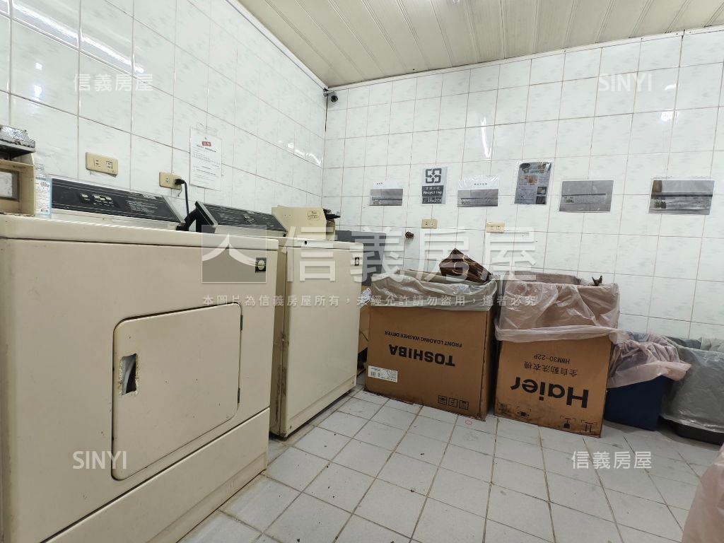 信義精萃松菸２房輕邸房屋室內格局與周邊環境