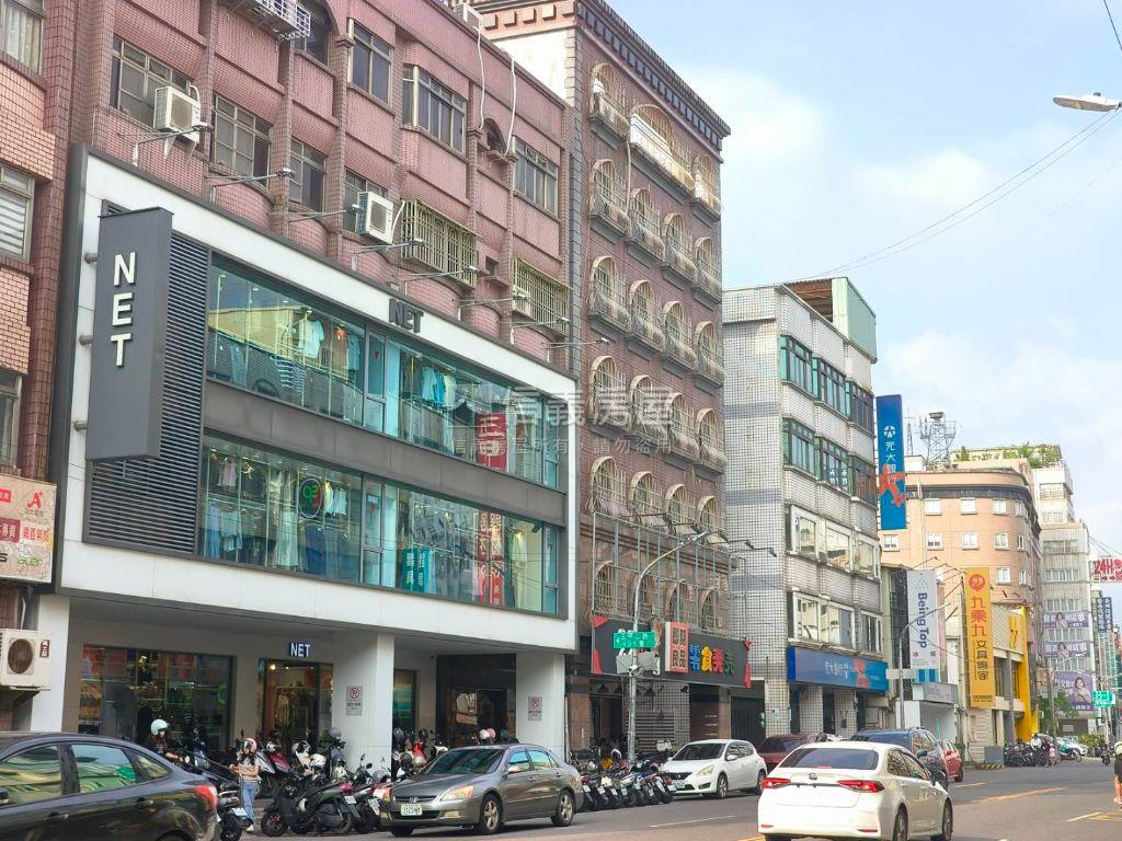 五甲商圈好成家美透房屋室內格局與周邊環境