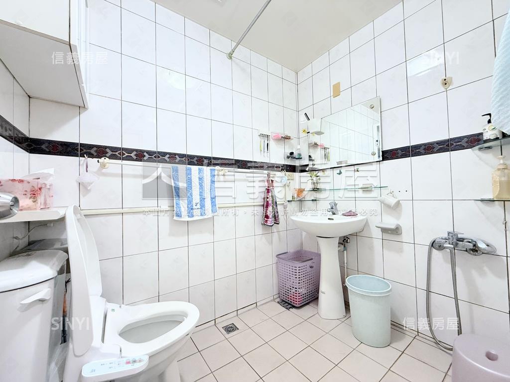 秀山年輕一樓大四房美寓房屋室內格局與周邊環境