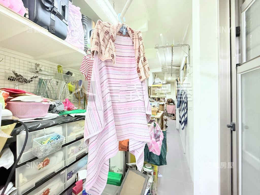 秀山年輕一樓大四房美寓房屋室內格局與周邊環境
