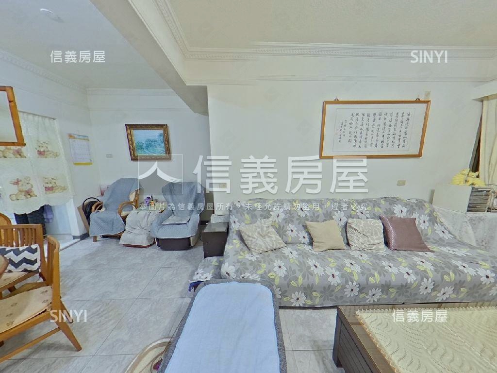 秀山免爬高一樓大四房美寓房屋室內格局與周邊環境