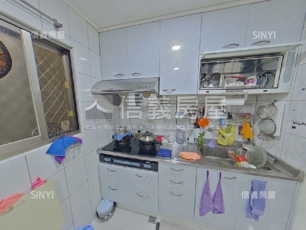 秀山免爬高一樓大四房美寓房屋室內格局與周邊環境