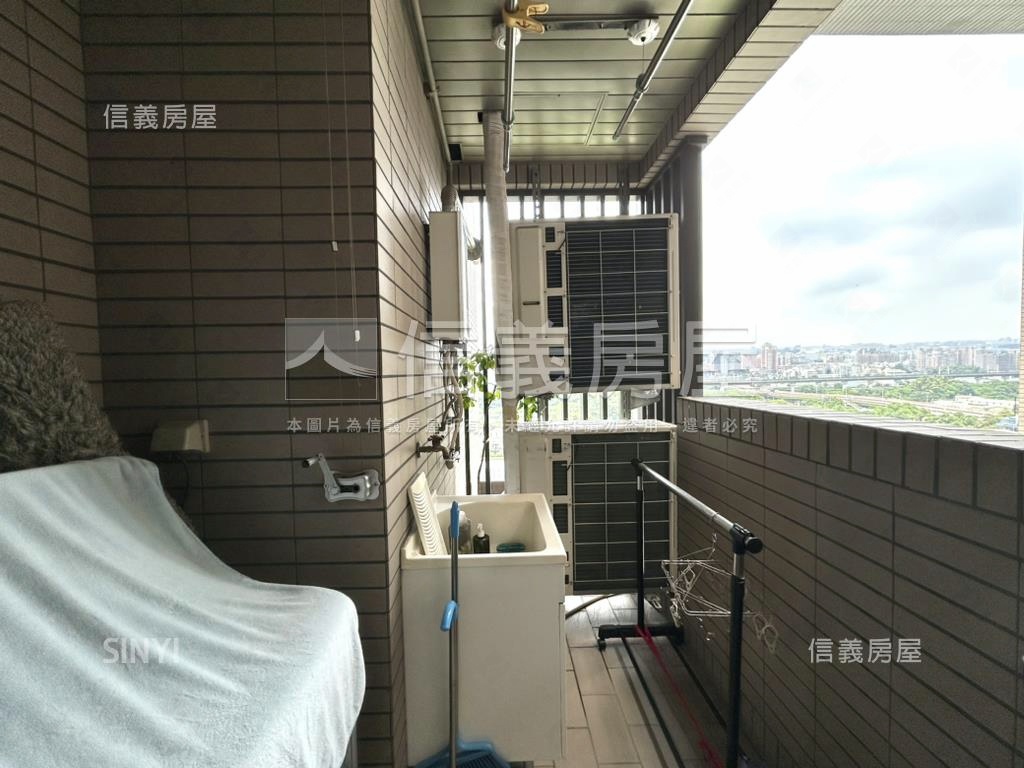 專任｜遠雄一品裝潢視野戶房屋室內格局與周邊環境