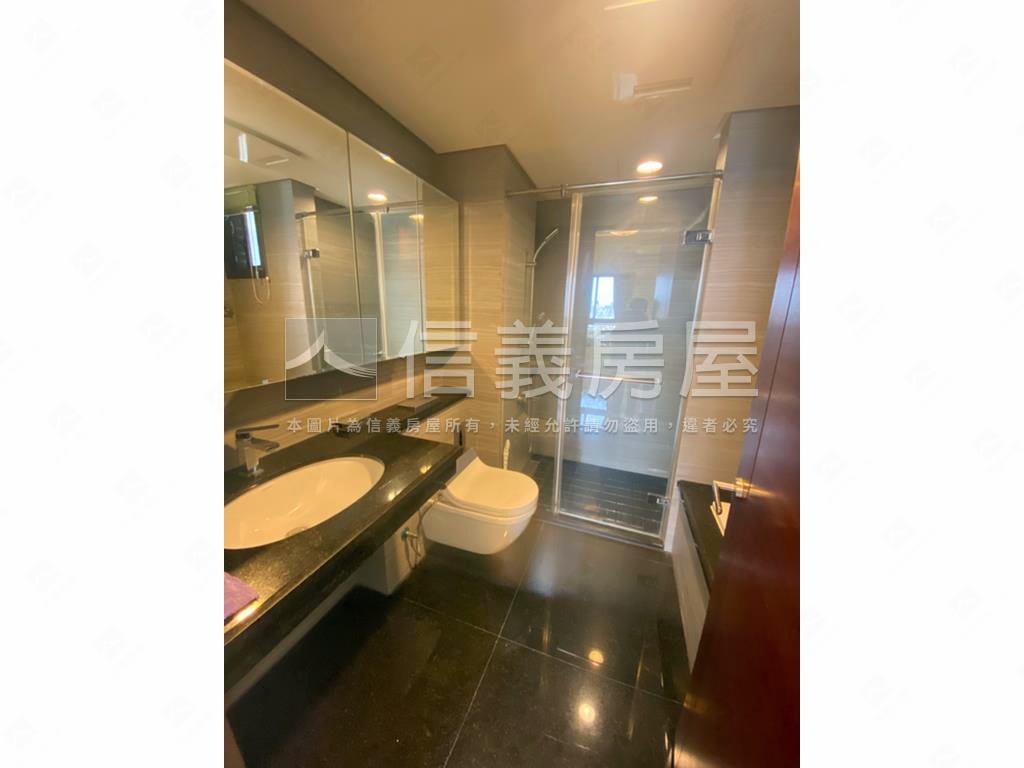 惠宇新觀次頂樓高樓視野戶房屋室內格局與周邊環境