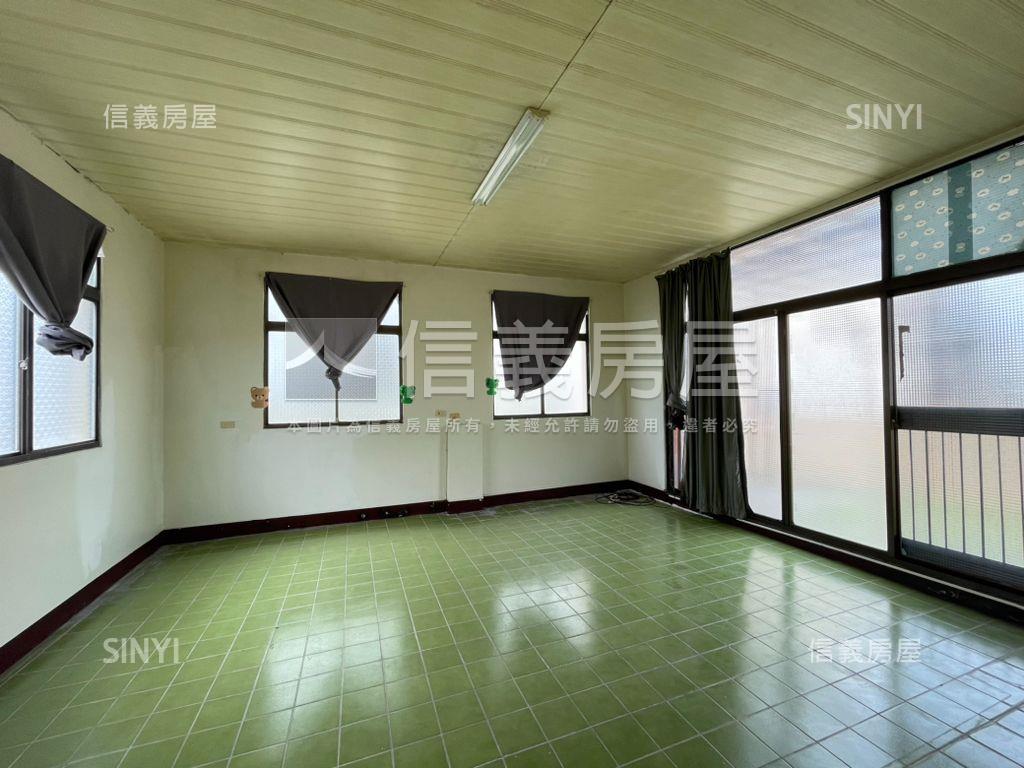 安南大地坪｜三面採光車墅房屋室內格局與周邊環境