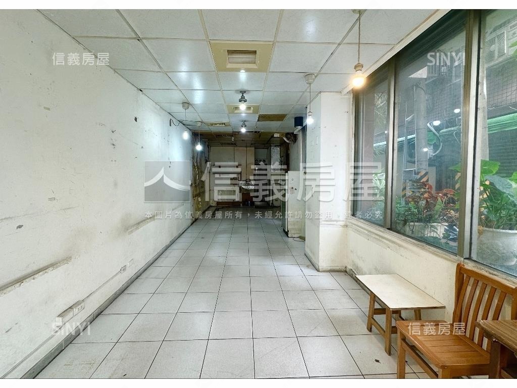 頂溪稀有邊間店面房屋室內格局與周邊環境
