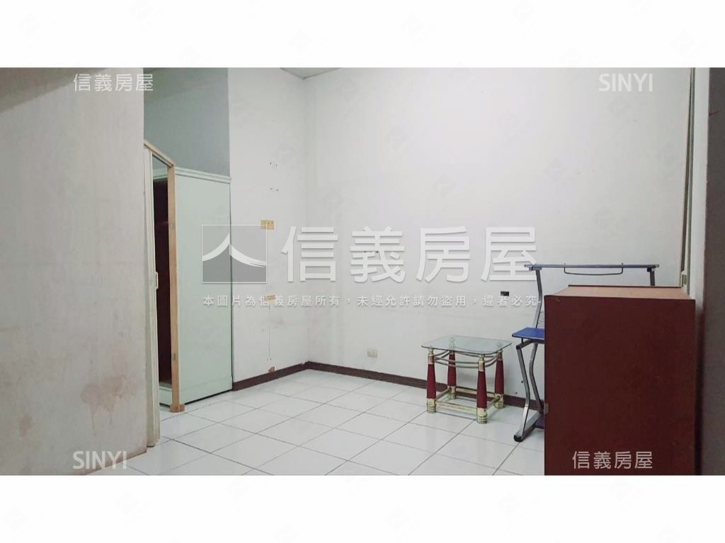 頂溪稀有邊間店面房屋室內格局與周邊環境