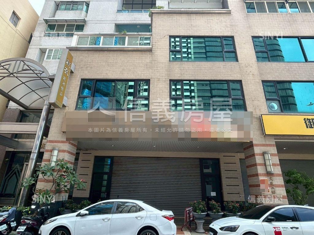 愛河畔大面寬金店面房屋室內格局與周邊環境