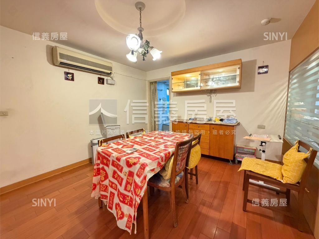 桃園居易四房車位房屋室內格局與周邊環境