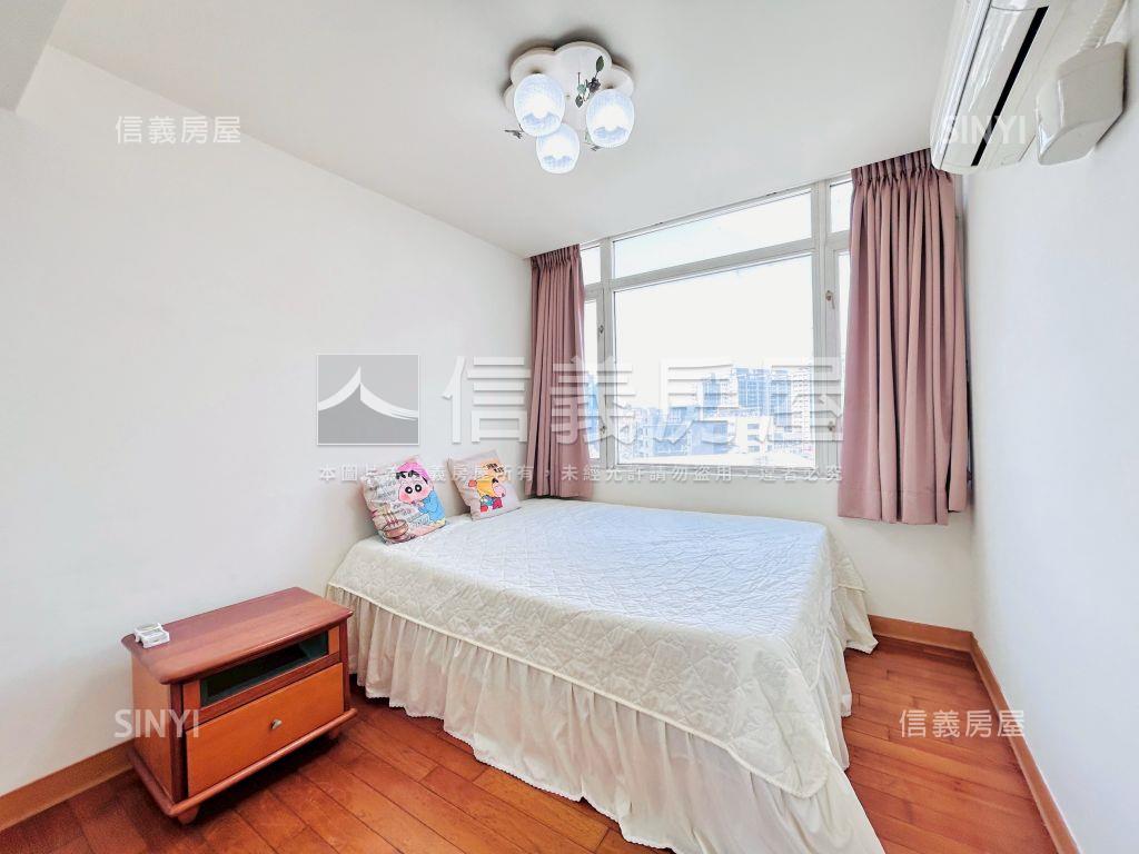 桃園居易四房車位房屋室內格局與周邊環境