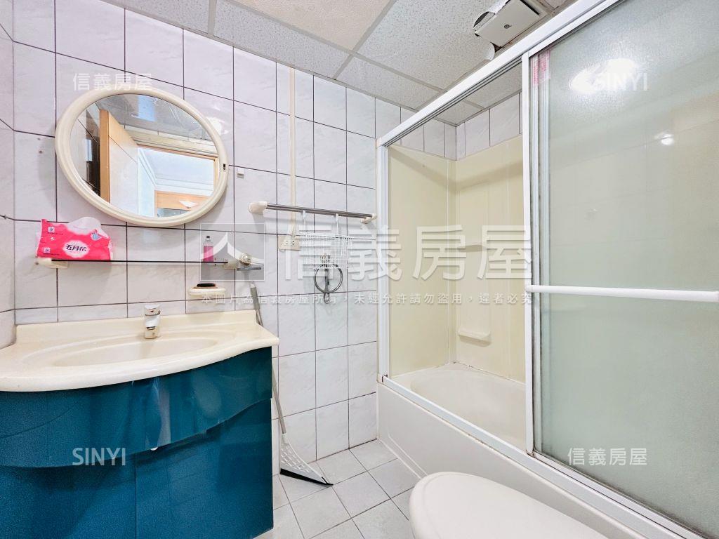 桃園居易四房車位房屋室內格局與周邊環境