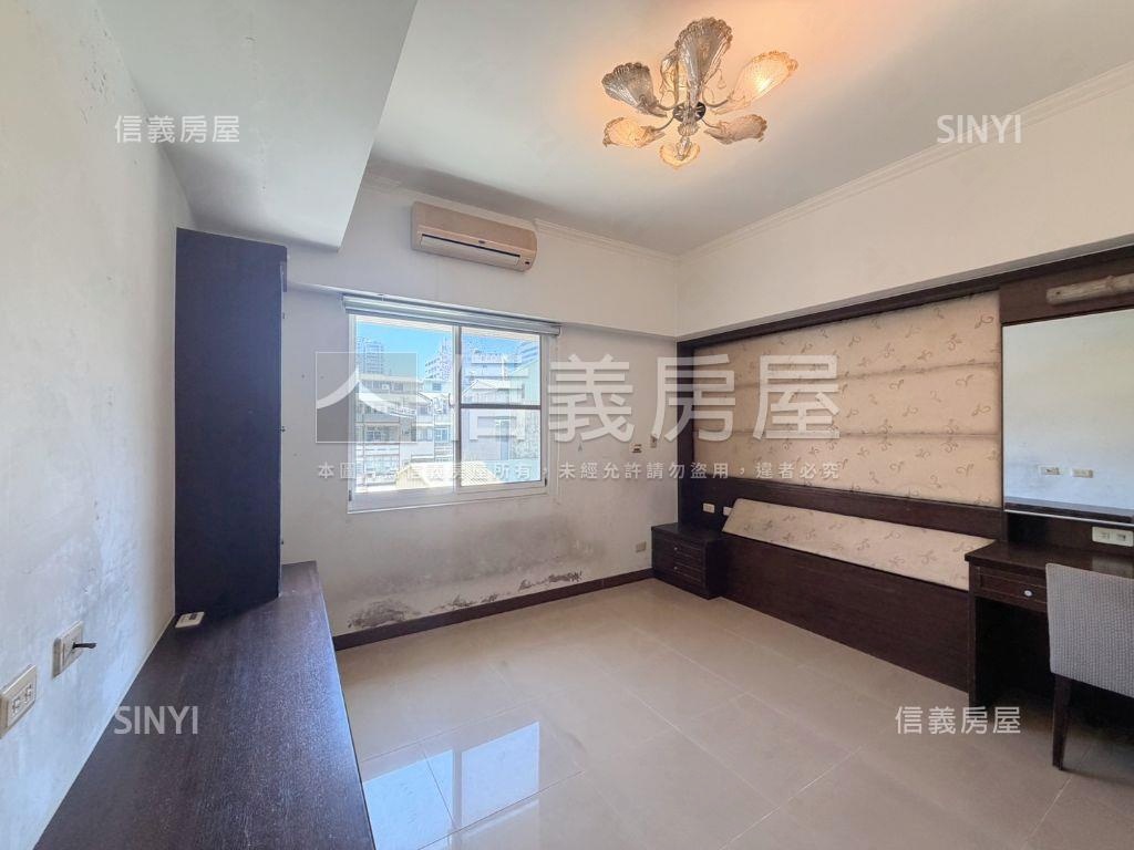 三多捷運美麗２＋１車位房屋室內格局與周邊環境