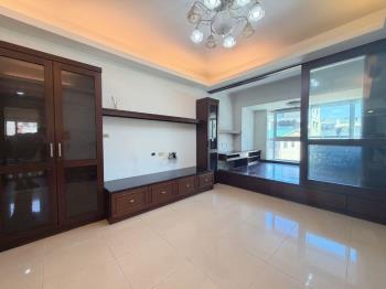 三多捷運美麗２＋１車位