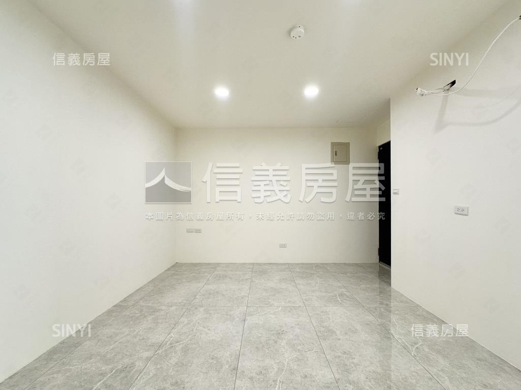 朗朗盼君來成家房屋室內格局與周邊環境