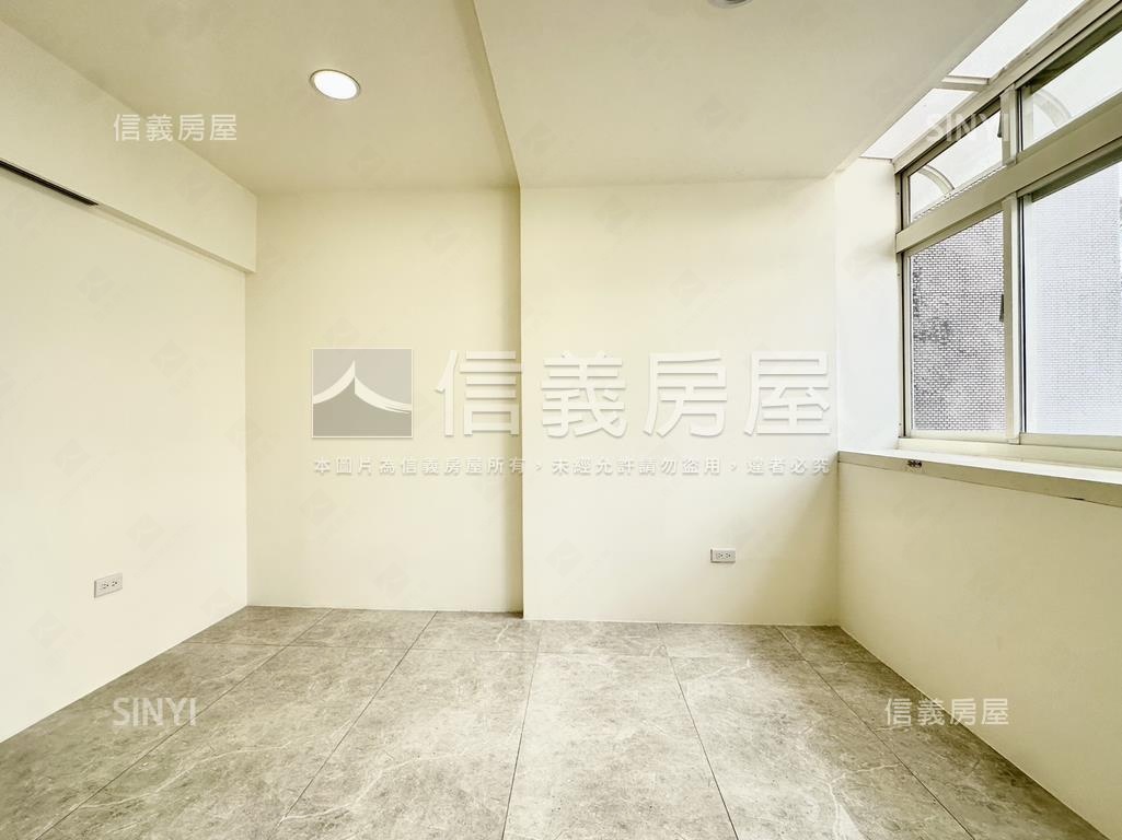 朗朗盼君來成家房屋室內格局與周邊環境