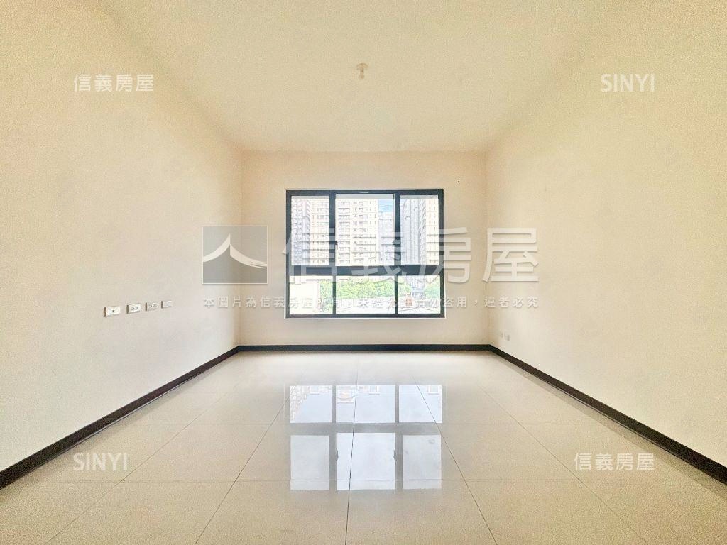 文詠初居三房車位房屋室內格局與周邊環境
