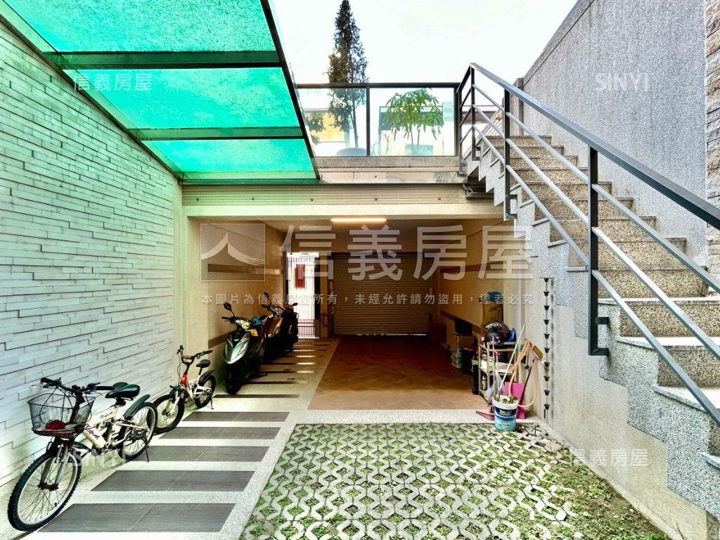 仁雄商圈電梯美墅房屋室內格局與周邊環境