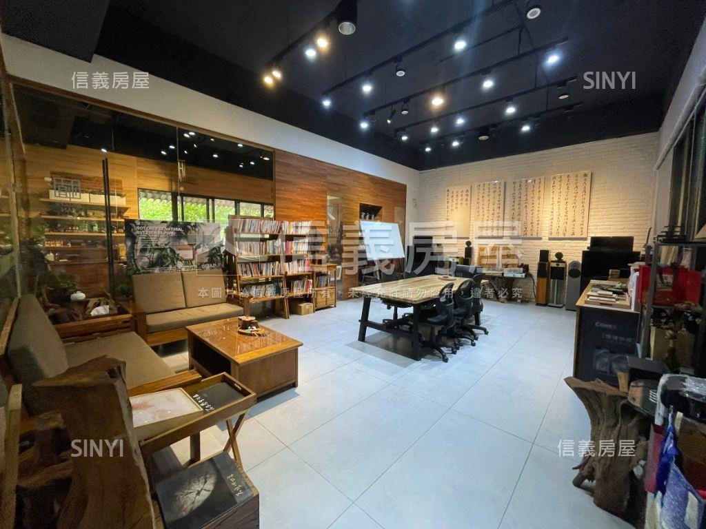 鳳山大地坪新屋齡工廠房屋室內格局與周邊環境