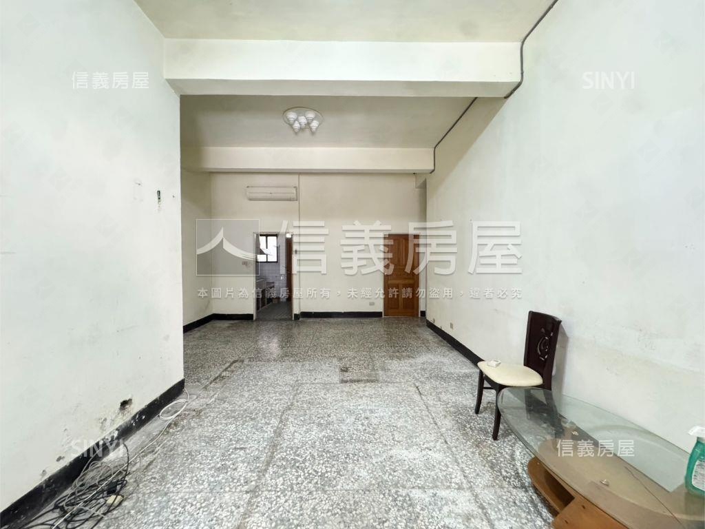 新莊公寓一樓房屋室內格局與周邊環境