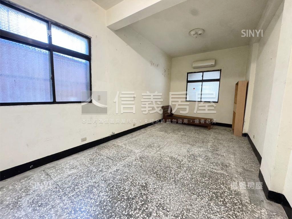 新莊公寓一樓房屋室內格局與周邊環境