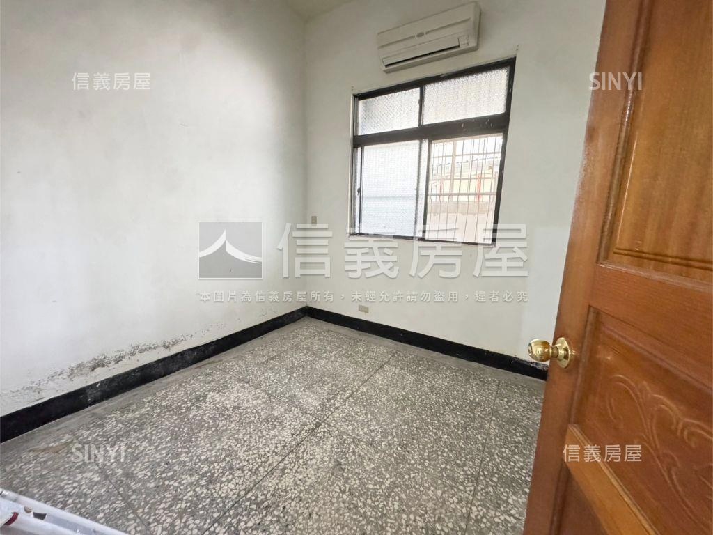 新莊公寓一樓房屋室內格局與周邊環境