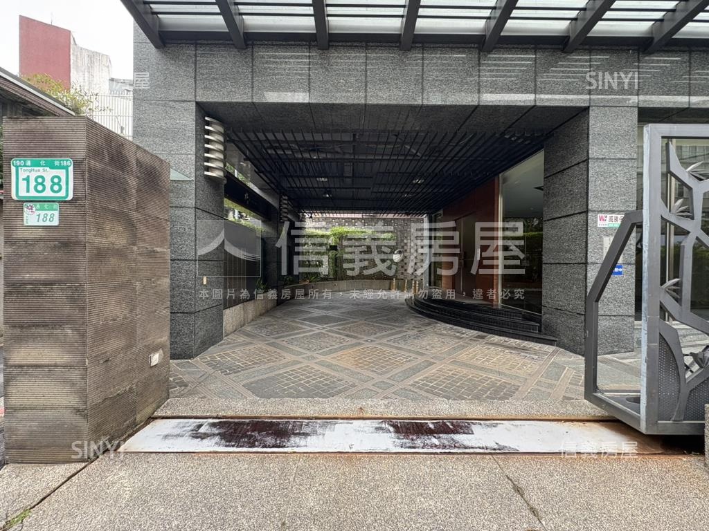 通化松漢臻品車位房屋室內格局與周邊環境
