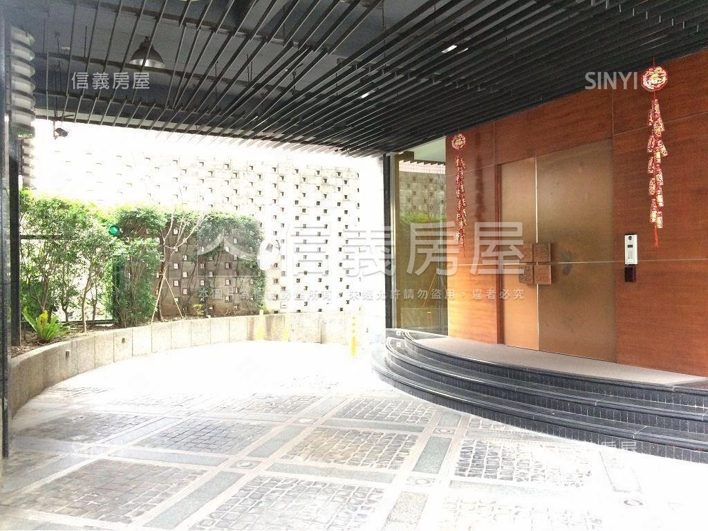 通化松漢臻品車位房屋室內格局與周邊環境