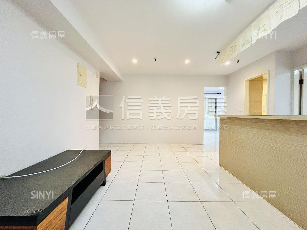 淡江柏園高樓景觀二房房屋室內格局與周邊環境