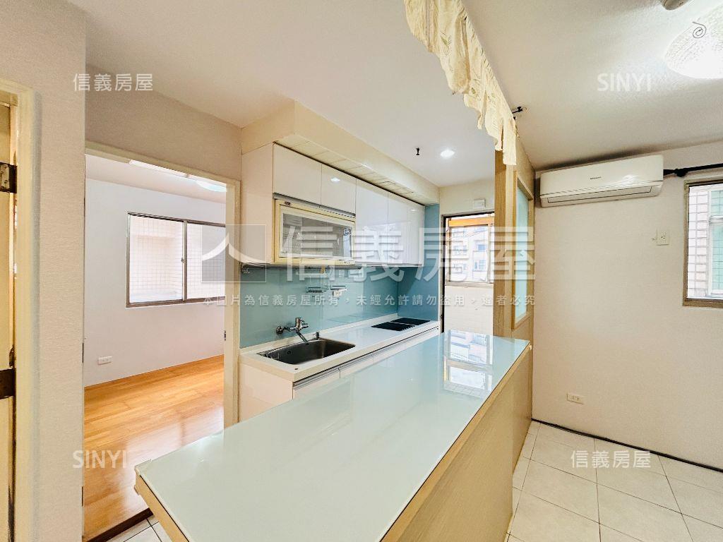 淡江柏園高樓景觀二房房屋室內格局與周邊環境