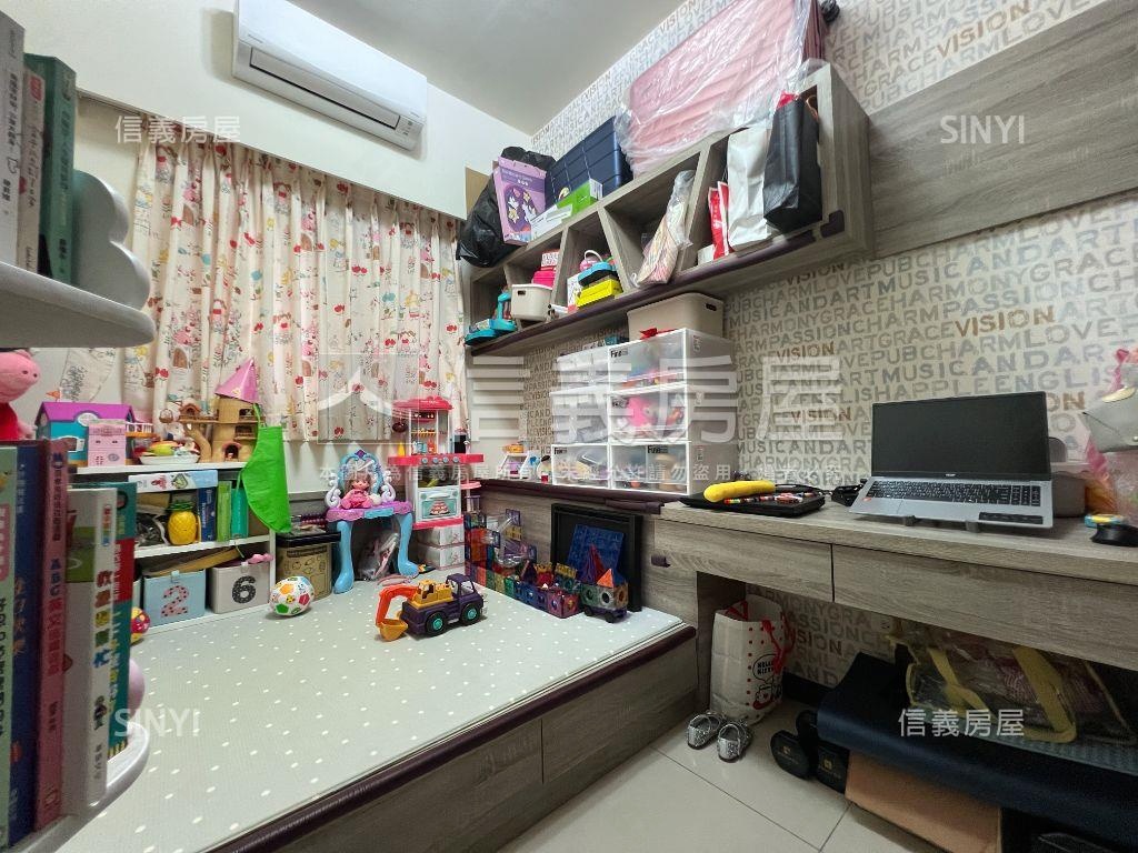 涵悅美裝溫馨兩房平面車位房屋室內格局與周邊環境