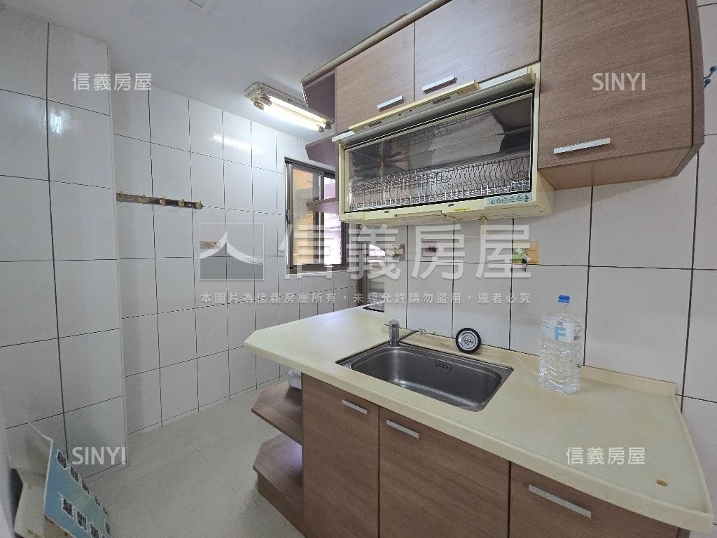 新天地。低總價三房。圓夢房屋室內格局與周邊環境