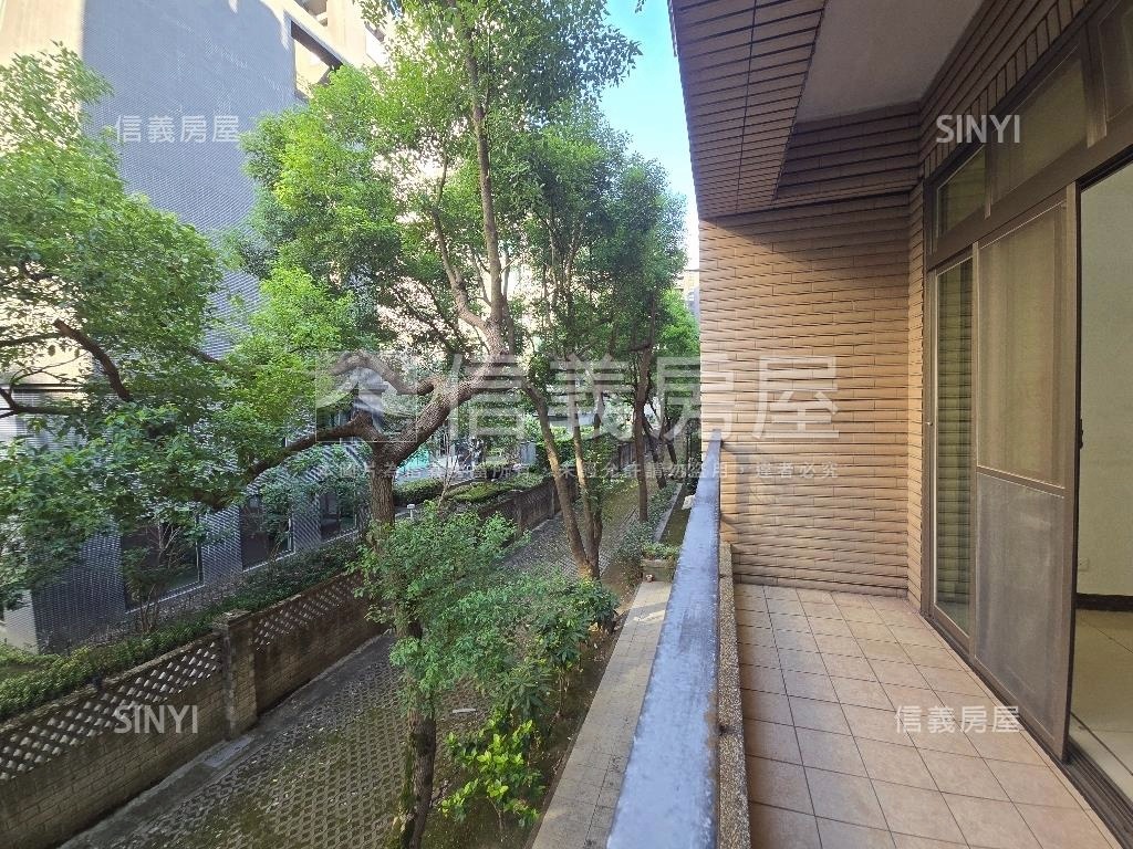 新天地。低總價三房。圓夢房屋室內格局與周邊環境
