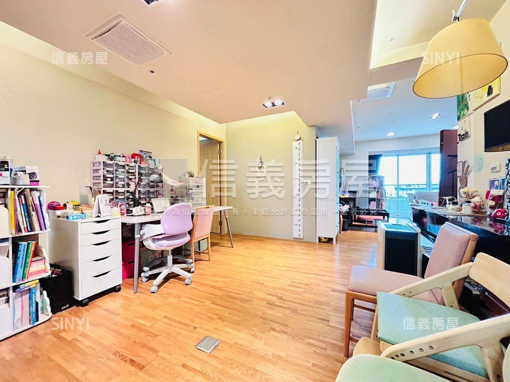 香榭尊邸面河氣派豪邸房屋室內格局與周邊環境