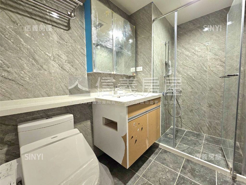 皇普莊園兩房平車房屋室內格局與周邊環境