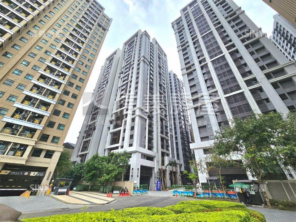 皇普莊園兩房平車房屋室內格局與周邊環境