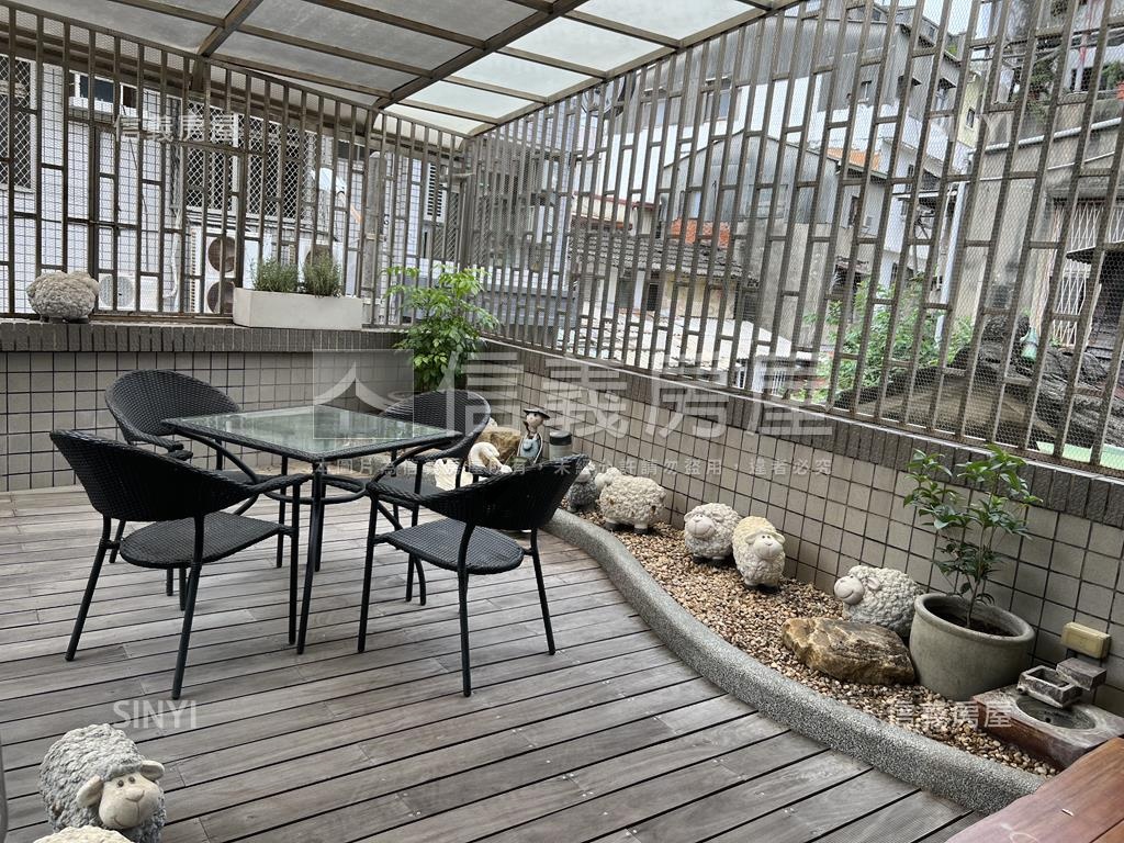 東區靜巷典雅裝潢獨院美邸房屋室內格局與周邊環境