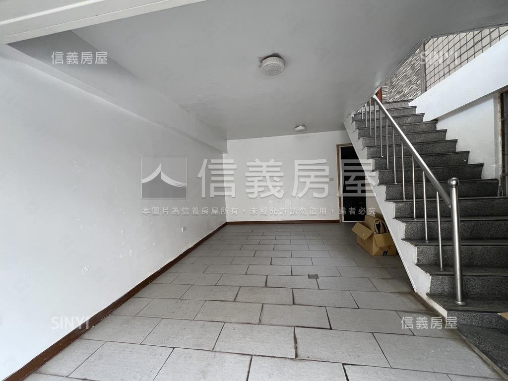 東區靜巷典雅裝潢獨院美邸房屋室內格局與周邊環境