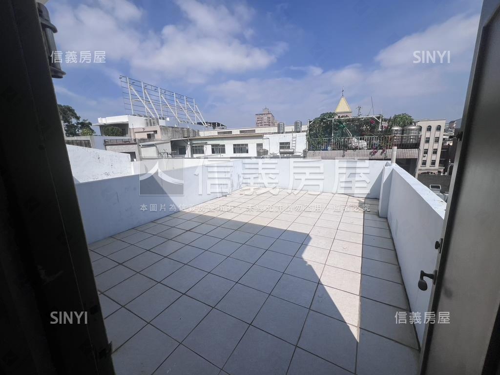 東區靜巷典雅裝潢獨院美邸房屋室內格局與周邊環境